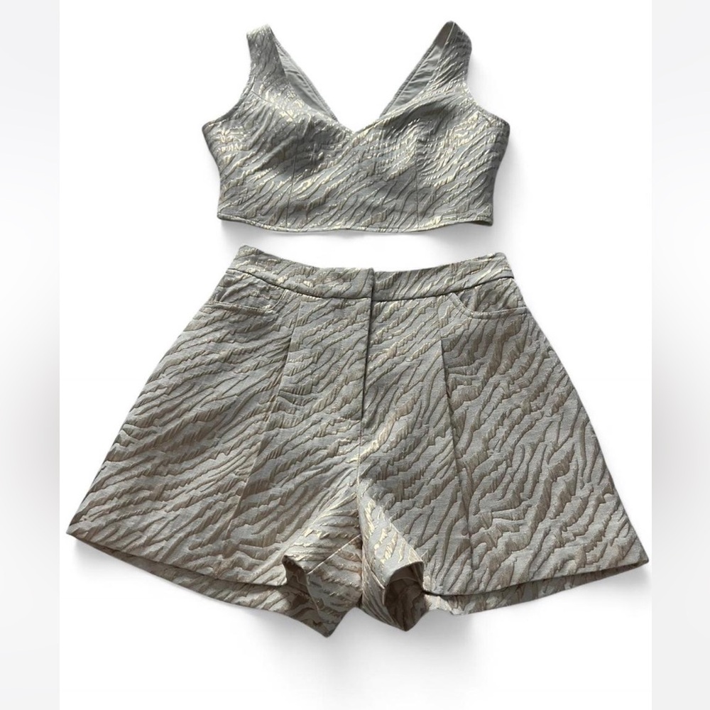 Women's Cream and gold Textured Shorts